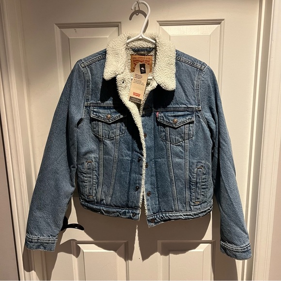 BNWT Levi’s Sherpa Lined Denim/Jean OG Trucker Jacket - Picture 6 of 8